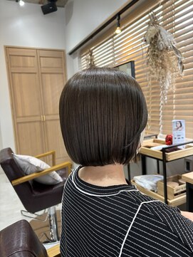 トットファム(tot.fam.) 縮毛矯正×ミニボブ♪
