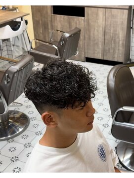 グルーマーズトウキョウ(GROOMER/S TOKYO) スペインカール【外国人風パーマ　メンズパーマ】