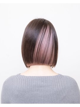 ルプラ ブリリアント(le-pla brilliant) 切りっぱなしボブ/フェイスレイヤー/インナーカラー/ピンク/豊橋