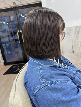 エメ(aimer) 前下がりボブ/弘前市