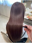チェリーブラウンまるでガラスのような艶髪へ