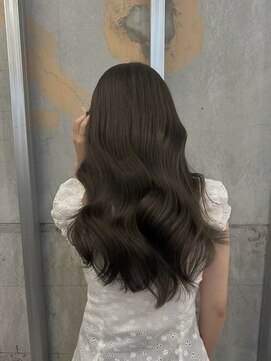 イオエ 梅田(ioe) ミルクティーベージュ/レイヤーボブ /髪質改善/縮毛矯正