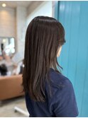 切りっぱなしワンレングス ブリーチ無しグレージュカラー