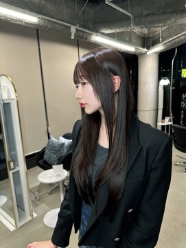 ザ シェノン ウメダ(THE CHAINON UMEDA) ダークパープル/ナチュラルショート/夏のヘアアレンジ/大阪梅田