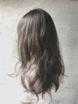 シュリット(schritt) グレージュ×3Dカラー☆schritt渋谷 NAMI