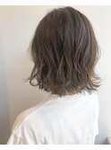 __グレージュ×ハイライト×ニュアンスボブ