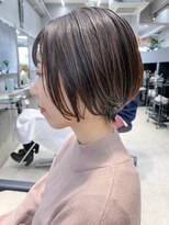 テトヘアー(teto hair) ショートボブ、前下がりショート、グレージュ