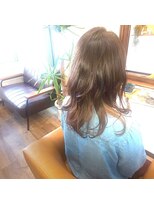 リーラ(Lila)&nbsp;インナーカラーロング