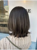 外ハネスタイル