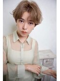くびれショート×ヘーゼルベージュ/モテ髪/小顔補正立体カットg