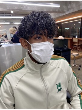 ロンドガルマン 名古屋(Lond GULLMAN) 【Lond GULLMAN Hide】MEN'S HAIR/ツイストスパイラルパーマ