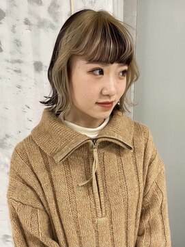 ロジ(loji) コントラストベージュのポイントカラー