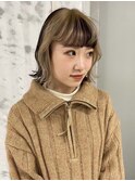 コントラストベージュのポイントカラー