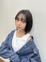 トレス(TRESS) 内巻きボブ　レイヤーボブ　ミディアムレイヤー
