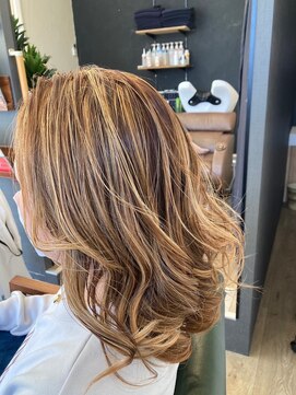 アンバー(amber) ハイライトカラー