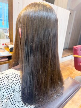カミビトグロウ(kamibito glow) 艶感♪髪質改善カラー大人可愛いアッシュベージュ20代30代40代