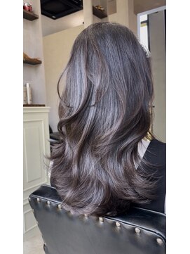 ザ シー 海老名(The C) 赤み消しカラー♪艶と透明感のある暗髪◎レイヤー30代40代50代◎