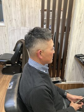 ライズヘアー(RISE HAIR) フェードカット＋アイロンパーマ