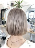 ホワイトベージュ　ミルクティーカラー【スタイリスト武田一希】
