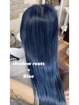 アーチフォーヘア 心斎橋店(a-rch for hair) ブルー×ルーツカラー