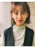 外ハネスタイリングで楽しむ大人ボブ