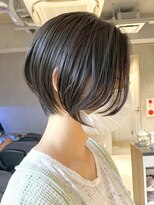 エリマ 横浜西口(elima)&nbsp;横浜西口大人ショートボブくびれイルミナカラー顔周りレイヤー