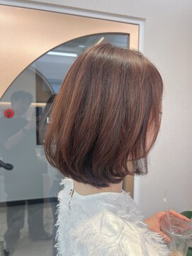 オー(eau) 内巻きボブ【eau】川地