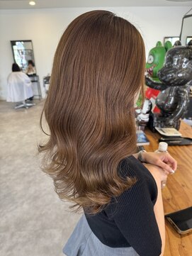 ナンバー(number+) 20代30代大人かわいいモカベージュナチュラルロング