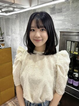 エレナ バイ アルテフィーチェ(elena by artefice) ふんわりレイヤーミディアム