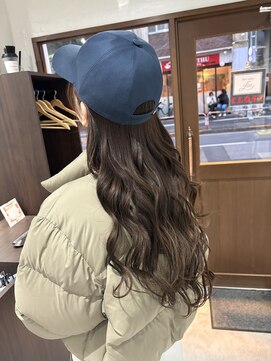 フィン(fin) ロングヘア