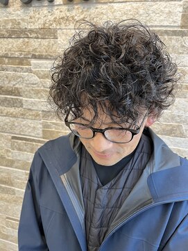 カペリ デ アーテ(Capelli di arte) メンズパーマ/スパイラルパーマ