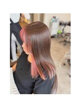 クレイン バイ パプスドコワフュール 宝塚中山寺(Crane by Pap'sde coiffeur)&nbsp;ピンクのフェイスフレーミングカラー！