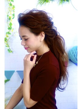 ヘアセットサロンシャルメ 梅田店(Hair Make Salon CHARMER) オールバックが可愛いハーフアップスタイル