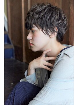 ラレイ(Lalei) 表参道駅/青山　センシュアルショート　辻幸奈