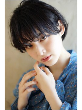 ザ シー 橋本(The C) 【The C by afloat橋本】顔型に合わせた小顔大人ショート