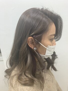 ワン 横浜(ONE005) 人と少し違う色合わせ！