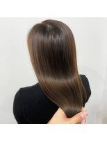 ネウィ ジャム 町田(newi JAM)&nbsp;大人かわいいエギョモリ ミルクティーブラウン ひし形シルエット