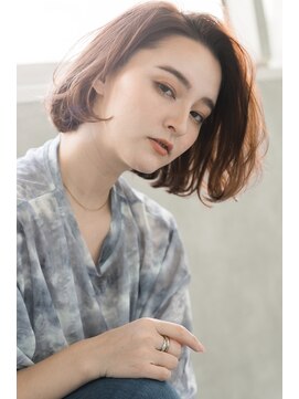 フレームプラス 御堂筋難波店(FRAME +) 【FRAME  御堂筋難波】抜け感ゆるボブ