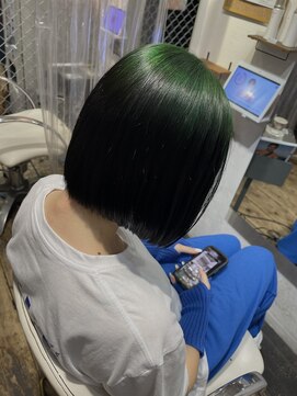 ヴァンクラウド 奈良店(VENT-CLOUD) 大人可愛い髪質改善艶カラーグリーンアッシュボブ