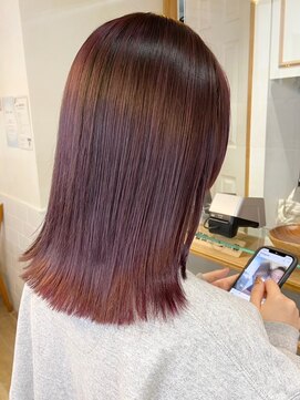ネオリーブ クーロ(Neolive curro) チェリーブラウン/赤系カラー×美髪韓国へア[横浜/東神奈川]