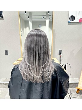 スイ(Suy') エアータッチ風シャドウルーツ