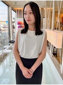 大人綺麗め女性