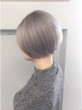 マルフェ 天王寺(marfe) 【marfe】丸みショート＿ホワイトブロンド＿ボブ