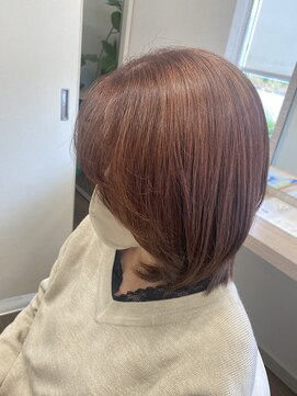 ドゥージングヘアースクラッチ(Dozing Hair Scratch) ミディアムローレイヤー