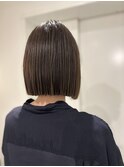 シンプルストレートボブ