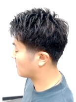 夜髪 やりすぎたくない方へ。ツーブロック低めはいかが?