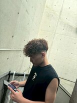 イーラ(era) スペインカールパーマ/メンズ/刈り上げ/眉毛/ツイスト