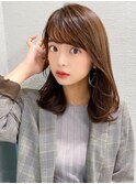 2wayバングでイメチェン!顔まわりレイヤーくびれヘアが人気