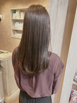 キャアリー(Caary) 福山美容室caary レイヤーロングダークブラウン秋カラー40代50代