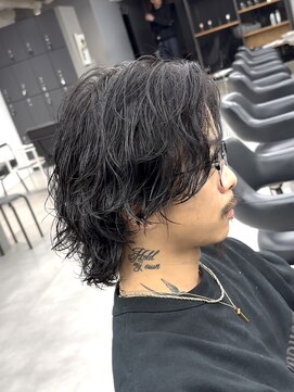 オーバルバイアピッシュ(OVARL by apish) サーフカール波巻きウルフウルフヘアメンズツイスパ原宿